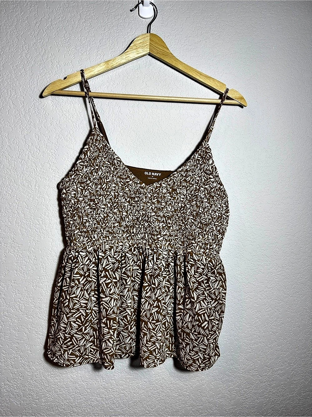 Old Navy Smocked Peplum Tank Top Brown & White Medium Y2K look